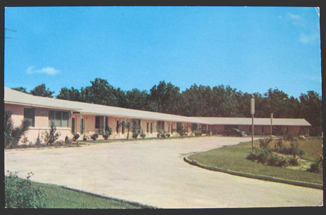 Bradford Motor Court, Starke FL Vintage Postcard