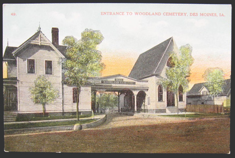 Des Moines, IA Woodland Cemetery Entrance Postcard