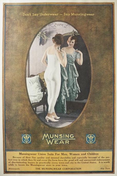 1920 Munsingwear Union Suits Ad ~ Women's Underwear