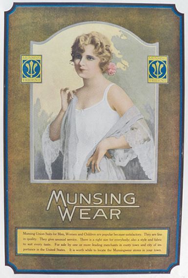 1920 Munsingwear Underwear Ad ~ Woman in Negligee