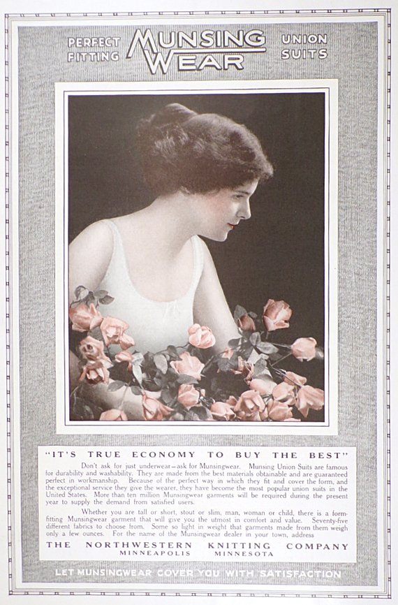 1918 Munsing Underwear Ad ~ Woman with Roses